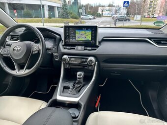 Toyota Rav4 Dynamic+, biela koža, 360 kamera, mŕtvy uhol - 9