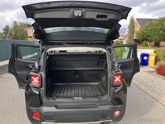 Jeep Renegade 1.4 Limited Panoramaticka strecha - 9