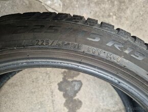 225/45 r19 zimné 4 ks PIRELLI RUNFLAT dezén 6,7-6 mm - 9