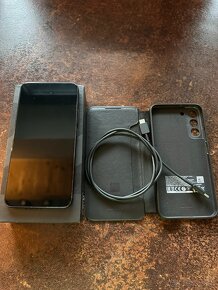 Samsung Galaxy S22+ 8/256GB - 9