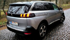 Peugeot 5008 7.miest - 9