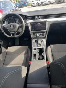 VW Passat Combi 2.0TDI  Comfortline - 9