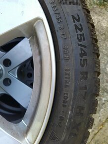 Zimné pneu 225/45 R17 94 H XL na diskoch Dezent - 9