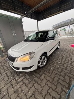 Škoda Fabia 2 1.2 benzín - 9