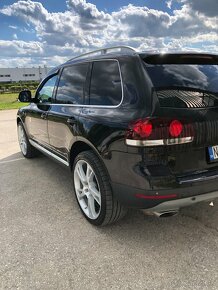 Volkswagen Touareg 3.0 TDI - 9