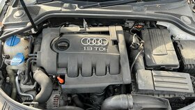 191.Audi A3 8P 1.9 TDI BLS Na náhradní díly - 9