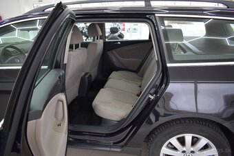 Volkswagen Passat 2,0 TDi,DSG,Xenony,PARROT,šíbr - 9