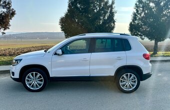 VOLKSWAGEN TIGUAN 2.0 TDI 4-MOTION DSG SPORT&STYLE - 9