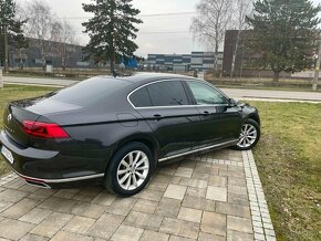 Volkswagen Passat 1.4 TSI GTE BUSINESS - 9