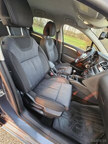 Citroen C4 1.6 VTi - 9