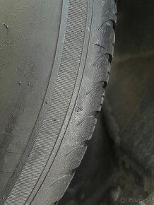 215/65 R16 celoročné - 9