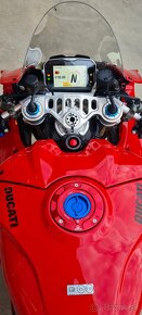 Ducati Panigale V4S 2024 - 9