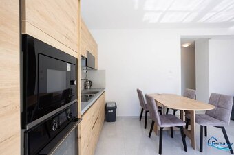 Trogir, Čiovo – zariadený apartmán so súkromným bazénom - 9