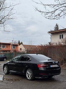 Škoda Superb 2.0TDI (DSG) - 9