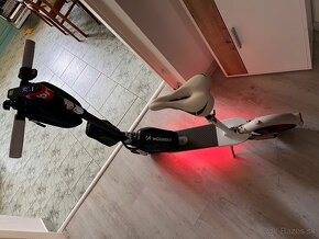 Xiaomi Mi Electric Scooter 3 - 9