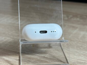 NOVÉ Apple AirPods 4 s ANC - 9