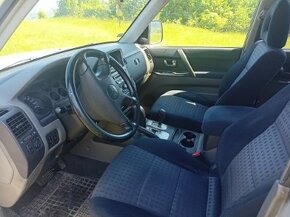 Mitsubishi Pajero Wagon 3,2 Did - 9