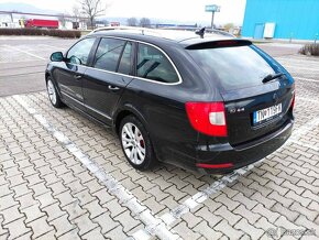 Škoda superb combi 2.0 TDI CR 125kw 4x4 rok 2012 - 9