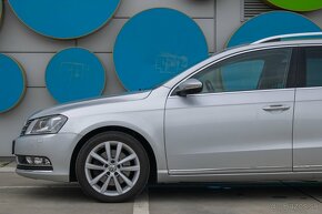 Volkswagen Passat Variant 2.0 TDI BMT Highline 4MOTION - 9