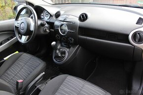 • MAZDA 2 1.3i, 55 kW, benzín, r.v. 2011 • - 9