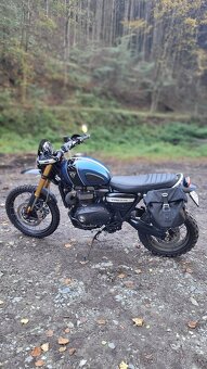 Triumph scrambler 1200xe - 9