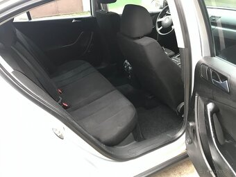 VOLKSWAGEN PASSAT B6 1,9 TDI 77kw, - 9