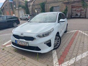 Predám KIA Ceed Combi 1,6 Diesel v záruke s real 74 594 km - 9