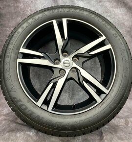 Zimní originální alu kola Volvo XC60 235/55R19 Dot23 - 9