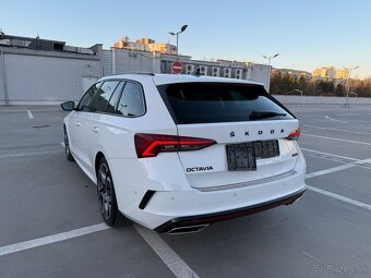 Škoda Octavia RS Combi 2.0 TDI - 9