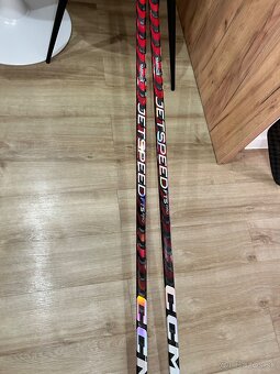 ✅ CELÉ HOKEJKY CCM JETSPEED FT5 PRO - 75 F - P92 - 169 CM ❤️ - 9