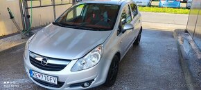 Predám OPEL CORSA D - 9