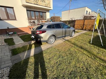 Renault Mégane III Grandtour 1.5 dCi, r. v. 2010 - 9