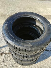 17"-225/60R17 ZIMNA SADA HANKOOK - 9