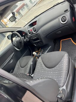 Citroën C2 Black edition - 9