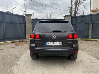 Volkswagen Touareg 3.0 tdi - 9