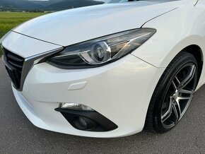 Mazda 3 2.0 benzín Skyactiv 88KW  M6. 105 000km - 9