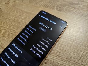 Samsung s21 v top stave displej bez skrabancov bolo na nom n - 9