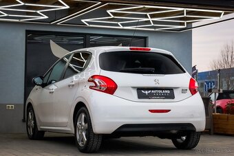 Peugeot 208 1.2 PureTech Style - 9