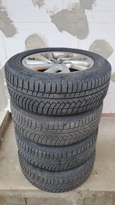 Hyundai Tucson - originálne disky so zimnými gumami 225/60 r - 9