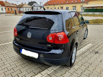 Volkswagen Golf 5 1.9 TDi Sport line - 9