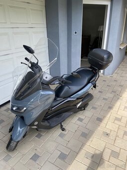 predam Yamaha nmax 125 s prislusenstvom - 9