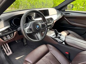 BMW 530d xDrive Touring - 9