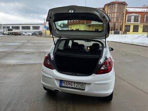 Opel Corsa 1.2 benzín/LPG 126000 km 2014 - 9