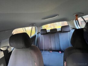 Volkswagen Golf 1.9 TDI - 9