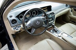 Mercedes-Benz C trieda Sedan 200 BlueEFFICIENCY Elegance A/T - 9