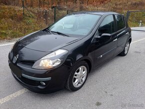 Renault Clio III 1.2 TCE - 9