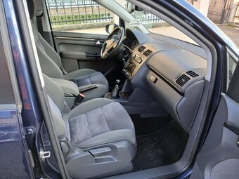 Volkswagen Touran 2.0 TDI 7-miestny - 9