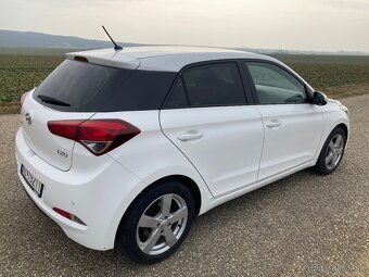 Hyundai i20 1.4 MPi - 9