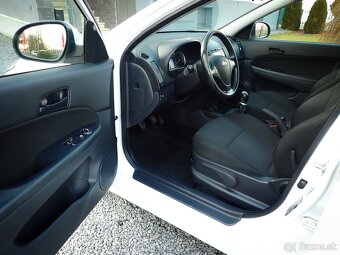 HYUNDAI i30 1.4 BENZIN 80kW 12/2010 - KLIMA, STK, ŠPZ - 9