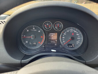 Audi A3, sportback 1,6 TDI 77kw - 9